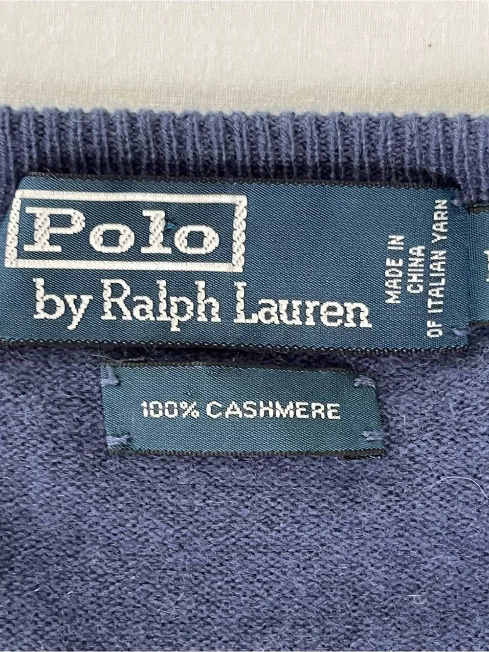 POLO Ralph Lauren Vintage Men Navy V-Neck 100% Cashmere Sweater Old Money Luxury